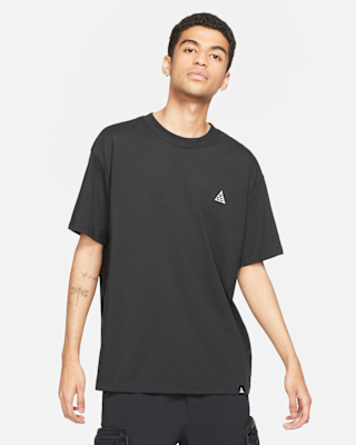 Nike ACG Short-Sleeve T-Shirt. Nike.com